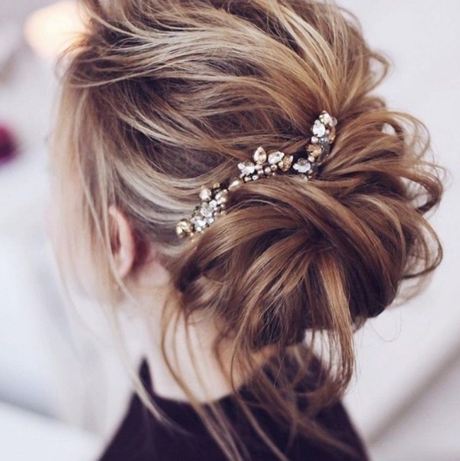 HAIR-BUN.jpg