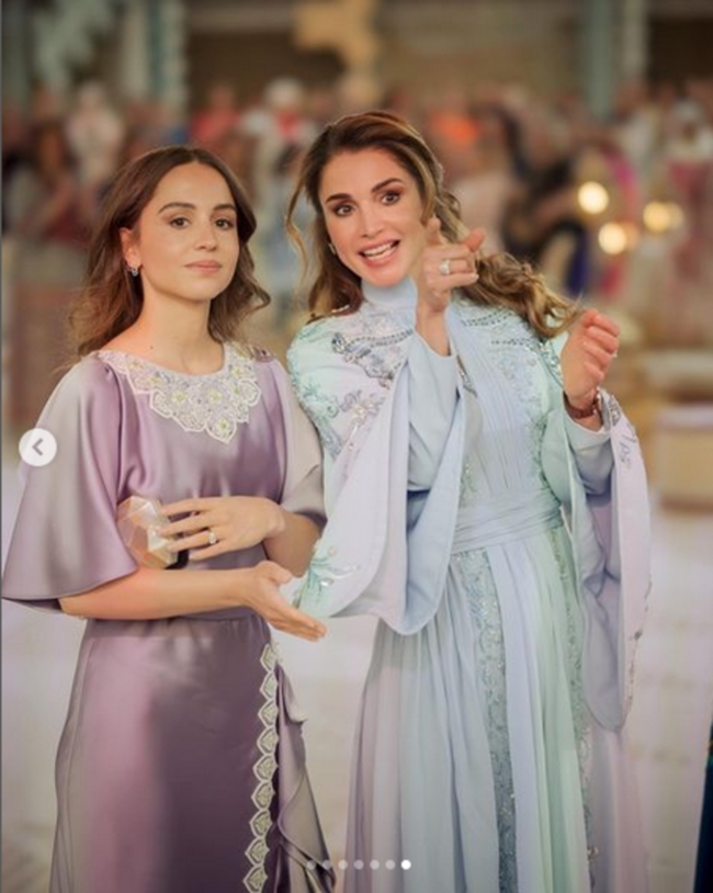 Screenshot 2023-09-05 at 00-21-27 Queen Rania Al Abdullah (@queenrania) • Instagram photos and videos.png