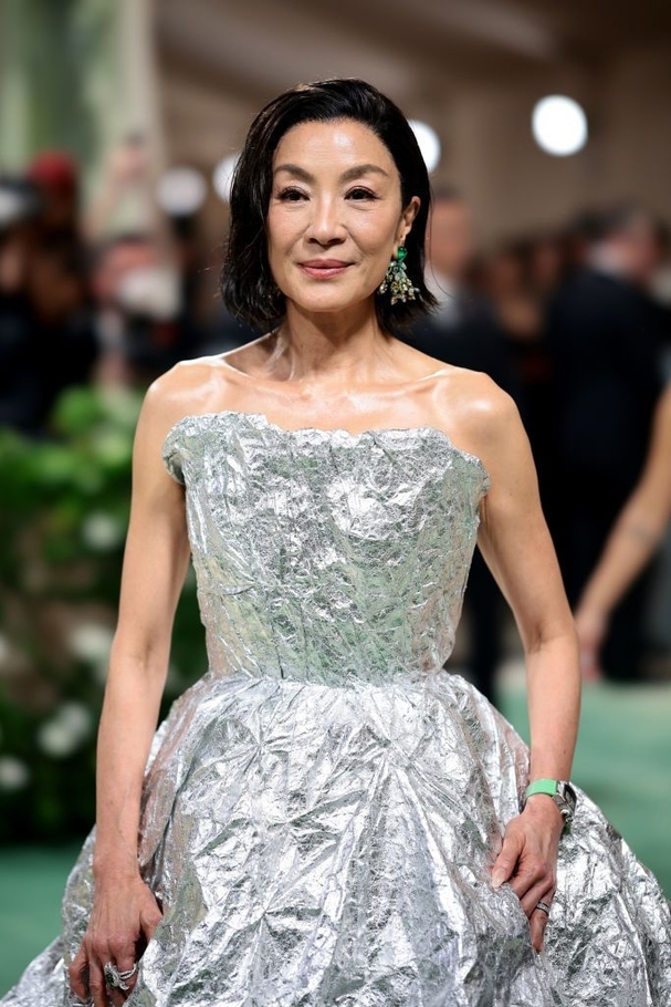 Michelle Yeoh بمجوهرات Cindy Chao