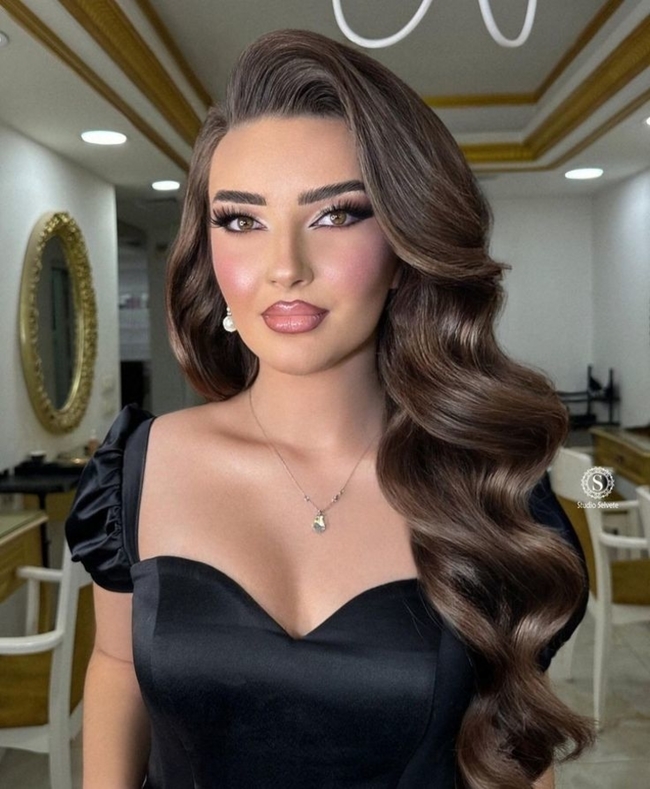 تسريحات شعر مموج (4).jpg