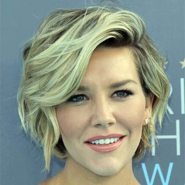 تسريحة Short Choppy Waves