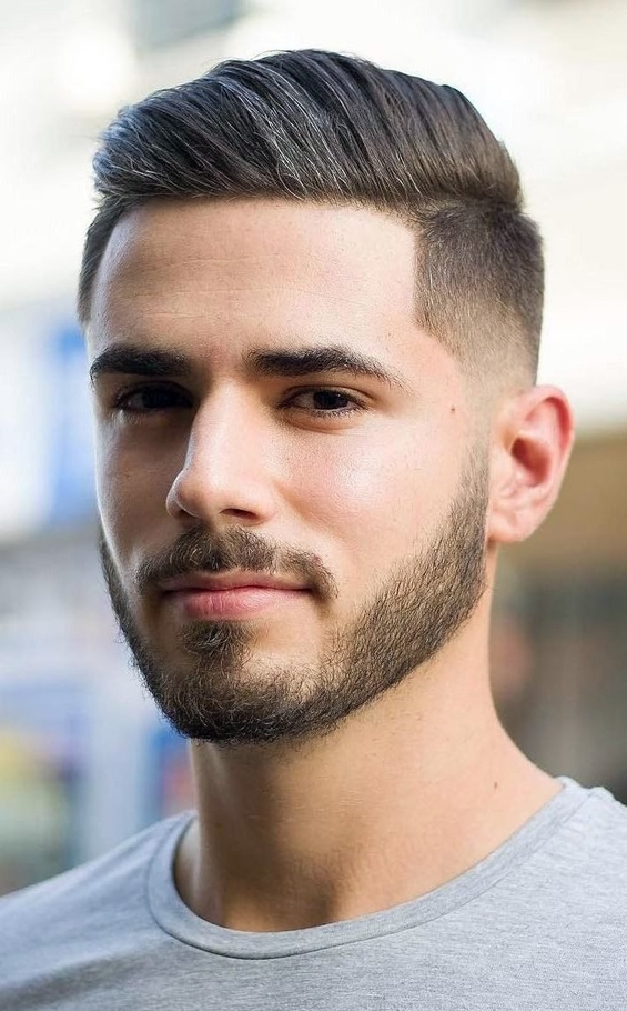 تسريحة Classic Comb-Over