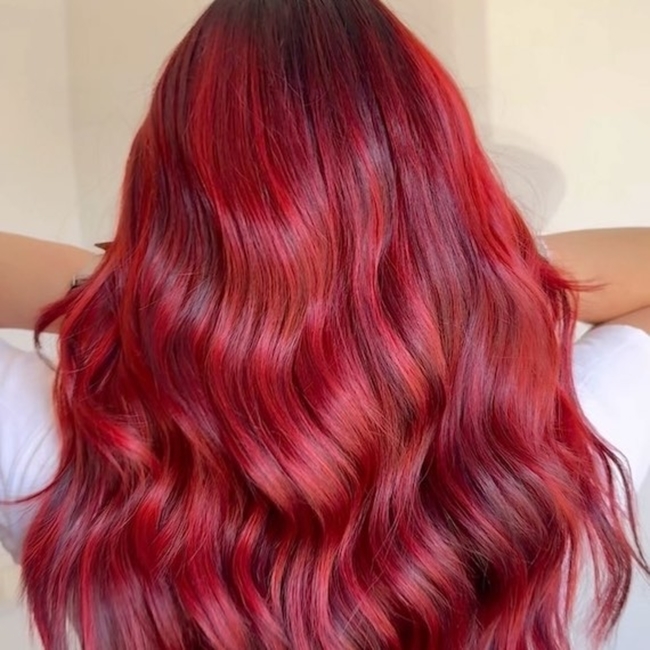 لون Burgundy red