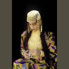 أزياء من العالم – المرأة الإماراتية