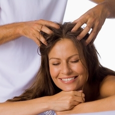 علاجات منزلية لمحاربة تساقط الشعر