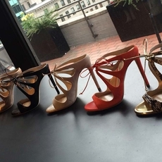 أحذية مميزة من Alejandro Ingelmo