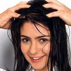 نصائح تطبيق زيت الشعر