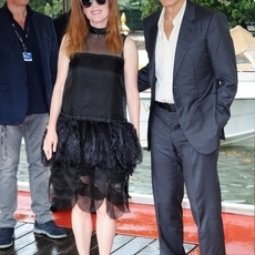 Julianne Moore في مهرجان البندقية السينمائي الدولي