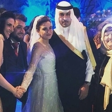 الأميرة نور بنت عاصم في زفاف أسطوريّ