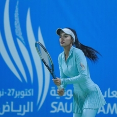 السعودية يارا الحقباني تنال الميدالية الذهبية وأنس جابر تحقق إنتصارات عالمية في لعبة التنس