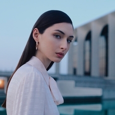 كوني أنيقة في شهر رمضان 2023 مع Miu Miu