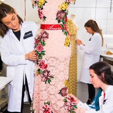 فرصتك للتدرب مع مصممي Dolce & Gabbana المبدعين