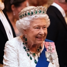 ماذا تعرفين عن اصول الملكة اليزابيث؟