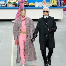 أبرز محطات Karl Lagerfeld في عالم الموضة