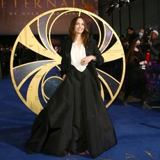 من التمثيل إلى الأزياء انجلينا جولي تطلق علامتها الجديدة Atelier Jolie