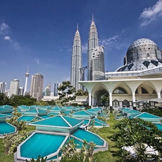 دليلك إلى اجمل اماكن سياحية في ماليزيا