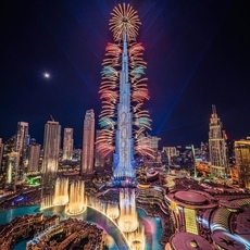معايدات عبر واتساب ستُعرض على برج خليفة بهذه المناسبة