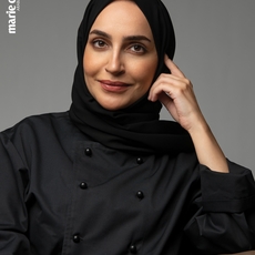 طريقة الفرني الإماراتي مع كرامبل الفستق على طريقة الشيف آمنة الهاشمي