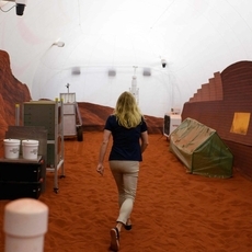 وكالة الناسا تطلب متطوعين للعيش على المريخ