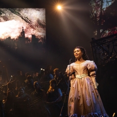 العرض الأول لمسرحية Les Misérables The Arena Spectacular في أبوظبي!