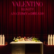 عشاء Valentino’s Anatomy of Dreams: أمسية لا تُنسى في دبي أوبرا