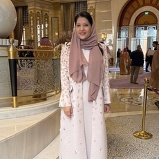 الأميرة ريما بنت بندر بن سلطان آل سعود متألقة خلال استقبال الرئيس ترامب