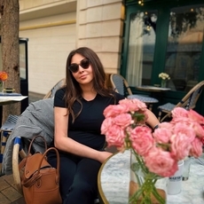 إليسا وشائعات اصابتها السرطان تلاحقها من جديد