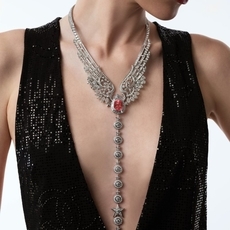 Chanel تقدّم مجموعتها الجديدة للمجوهرات الراقية "Reach for the Stars"