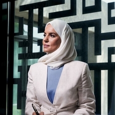 الدكتورة المهندسة سعاد الشامسي مثال في ابتكار الفنّ وتحصيل العلم والمعرفة