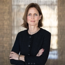 حديث حصري مع Dorothée Saintville، مديرة التسويق الدولي في قسم الساعات والمجوهرات لدى CHANEL