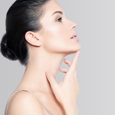 شكل الوجه بعد الفراكشنال ليزر: ما الذي تتوقعينه بعد الجلسة ؟