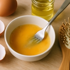 واجهي كل التحديات مع ماسك البيض للشعر التالف!