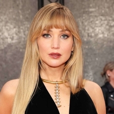 جينيفر لورانس في أجرأ تصريح حول خضوعها لعمليات التجميل