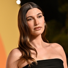 هايلي بيبر تصرّح عن أصعب ما مرت به فيما يتعلق بالأمومة