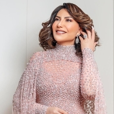 اكتشفي كيف كانت هدى حسين وهي صغيره!