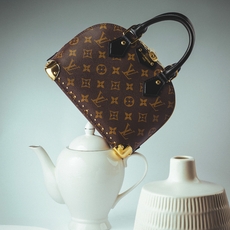 MUST-HAVES لخريف وشتاء 2025-2026