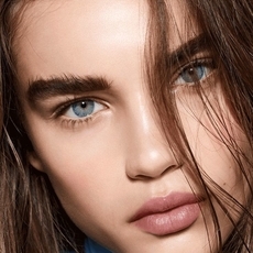 سيرومات الحواجب الأكثر بحثًا على TikTok