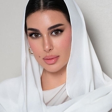 ياسمين صبري زمان... تطور جمالي ومهني لافت!