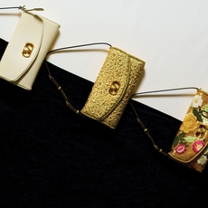 WINTER’S LITTLE LUXURIES مع علامة Valentino