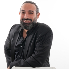 من الطب التقليدي إلى العلاج الشخصي: رؤية د. رامي حيدر لثورة الطب التجميلي