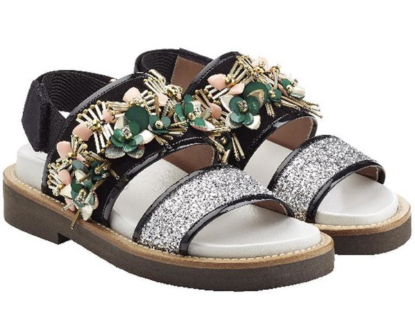 حذاء Marni عبر stylebop.com – 2800 درهم – 230 ديناراً 