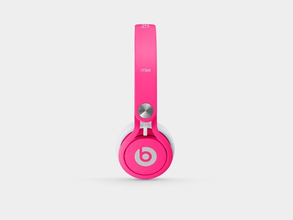 ” BEATS BY DR. DRE” تعيد إطلاق سماعات ” BEATS MIXR” بألوان النيون