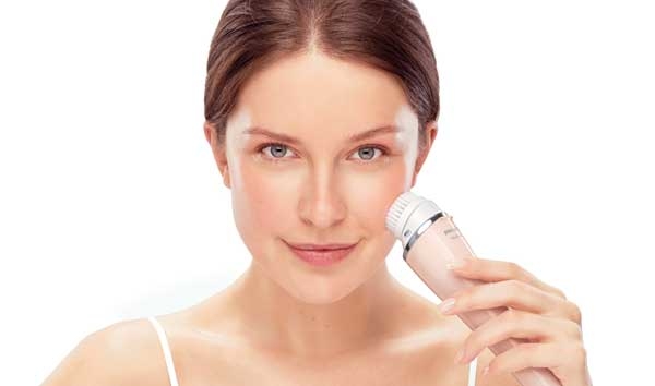 Philips VisaPure تطلق العنان لبشرة أكثر تألقاً