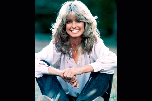 السبعينات تسريحة Farrah Fawcett
