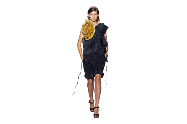 مجموعة “Dries Van Noten” كادت أن تكون بالأسلوب القوطيّ