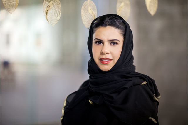 منال الضويان سخرت فنها في خدمة المرأة