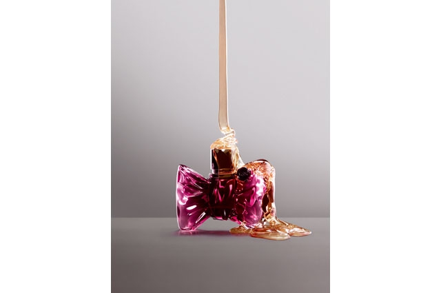 عبق الكراميل من Viktor & Rolf