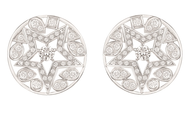 Les Comètes De Chanel النجوم رفيقة دربكِ