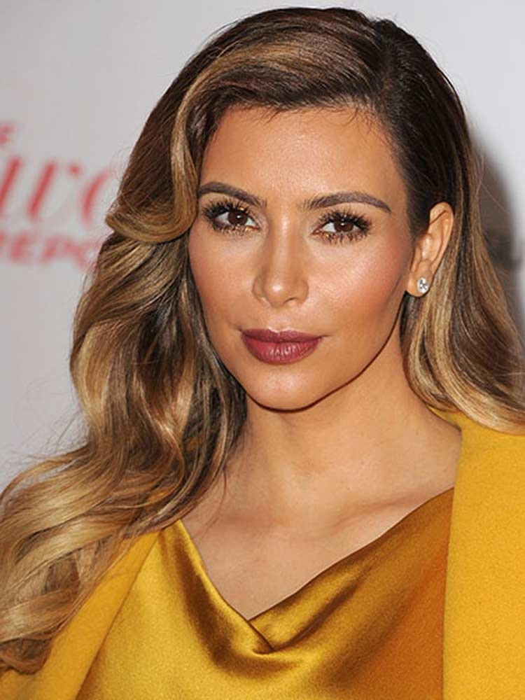 تصفيفات شعر Kim Kardashian