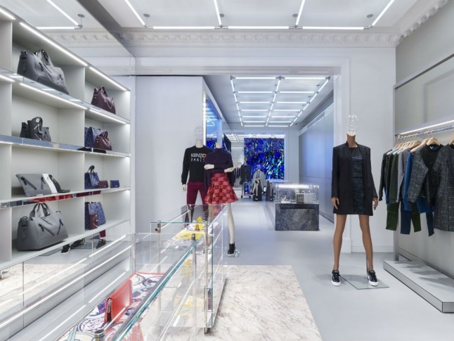 Kenzo تعيد فتح متجرها في لندن